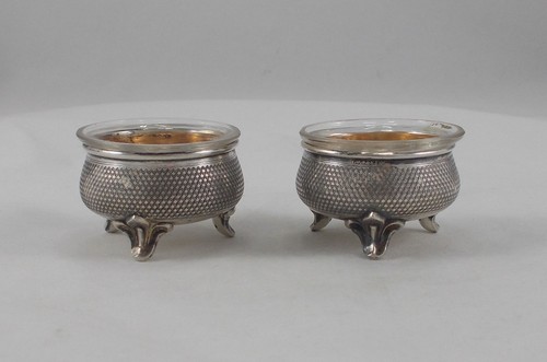 Rar zwei elegante - *rar*,