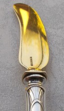 *RAR* Grosser Butterstreicher